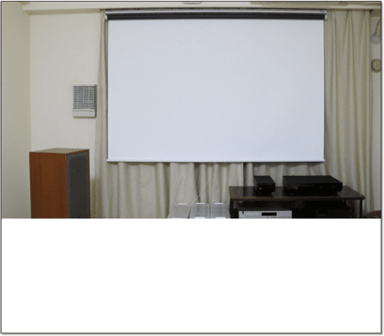 プロジェクタースクリーン使用例5
