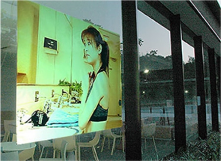 リア投影スクリーン